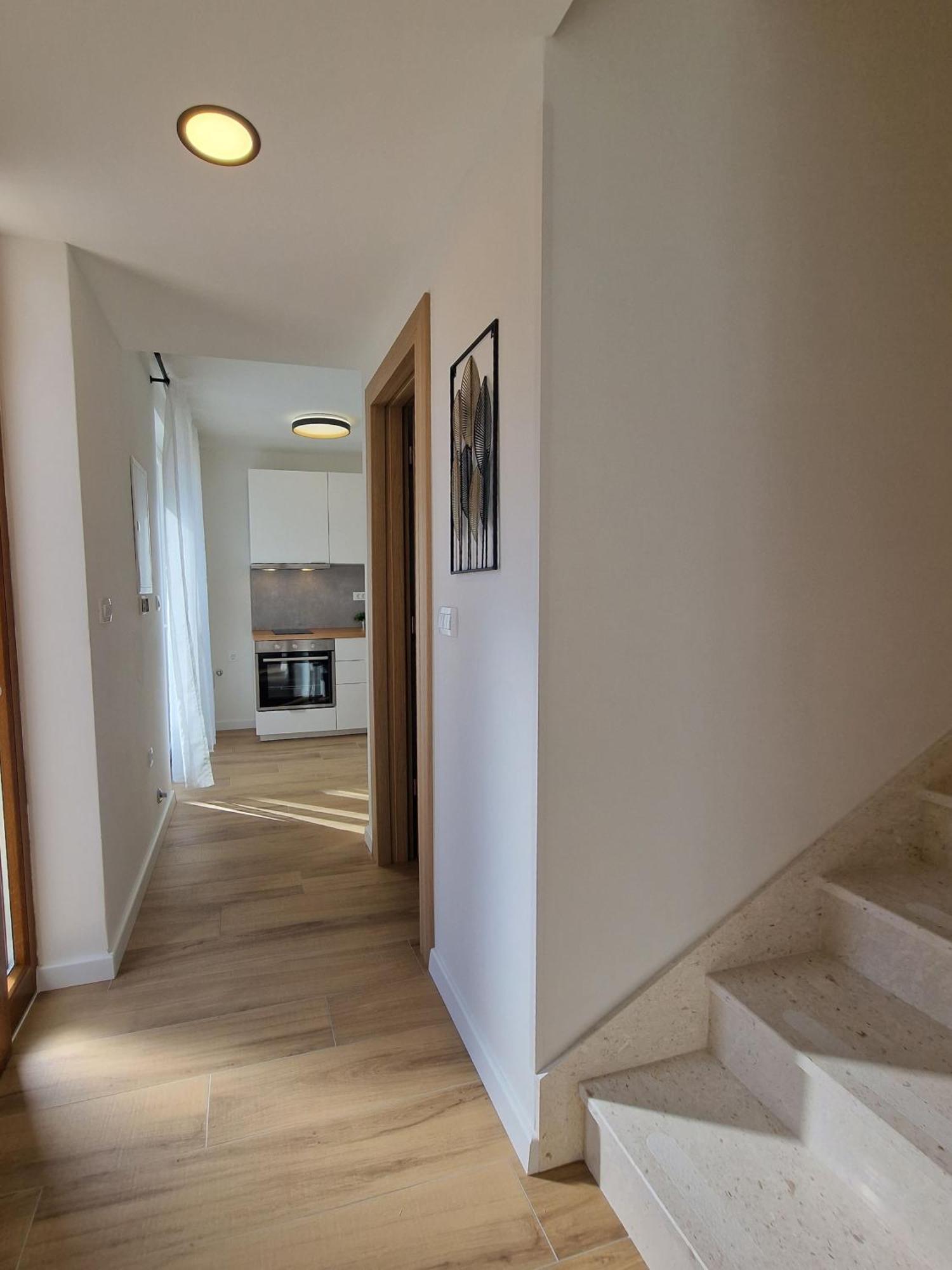 Apartments Miamare Primosten Exterior photo