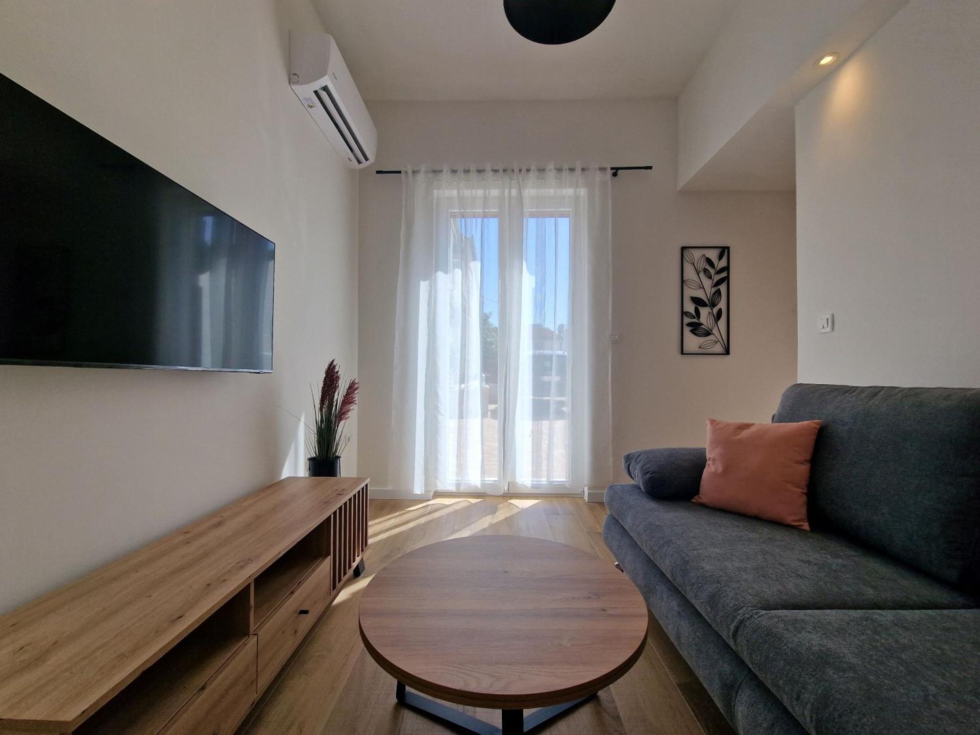 Apartments Miamare Primosten Exterior photo